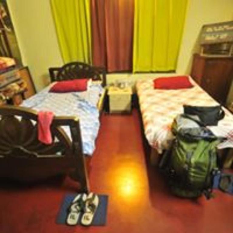 Calcutta Backpackers Homestay- For Travellers And Backpackers Eksteriør billede