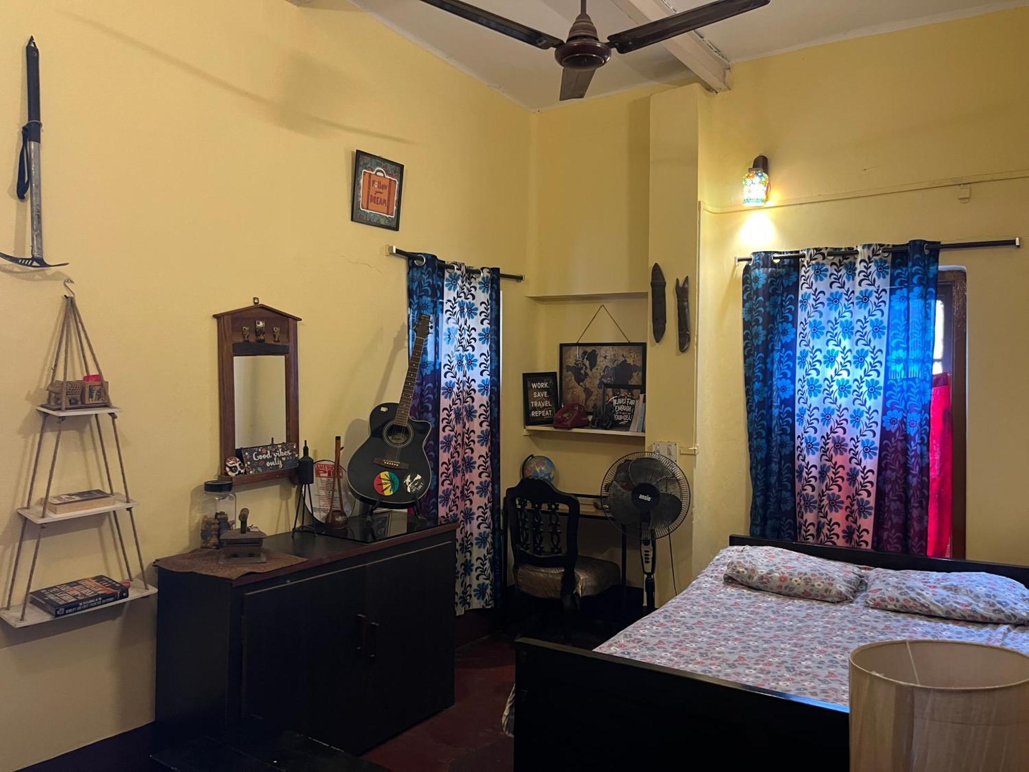 Calcutta Backpackers Homestay- For Travellers And Backpackers Eksteriør billede